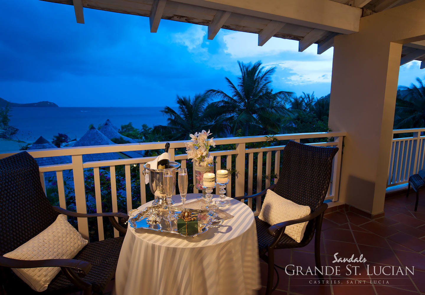 Romantic dining at Sandals Grande St. Lucian