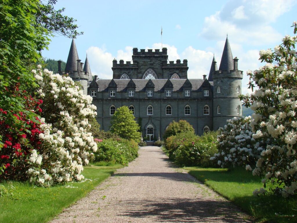 Inveraray Castle and gardens