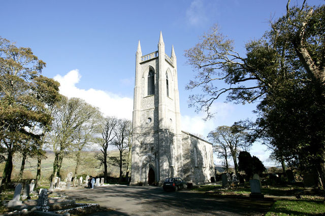 Drumcliffe Church & Yeats Grave County Sligo, Ireland / Image: Noel Kennedy, Fáilte Ireland
