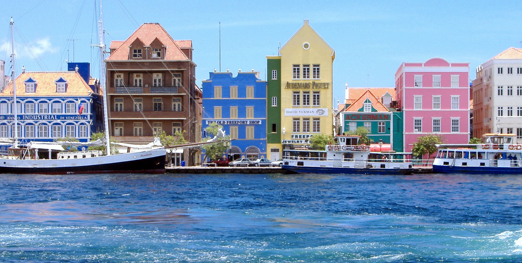 Willemstad's harbour - Image: Mtmelendez CC BY-SA 3.0