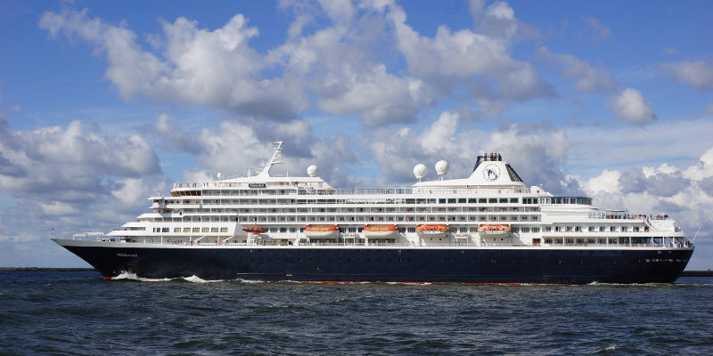 Holland America's MS Prinsendam / Holland America Line