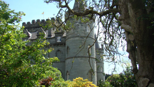 Captivating Inveraray Castle – Downton Abbey’s real Duneagle